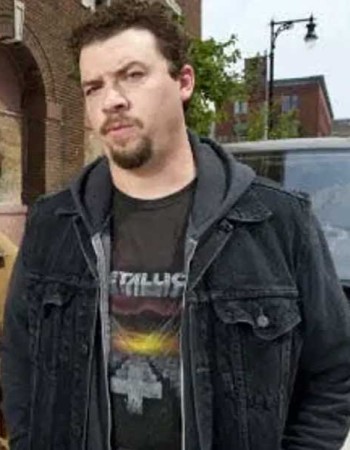 30 MINUTES OR LESS DANNY MCBRIDE (DWAYNE) BLACK JACKET