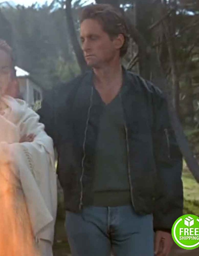 BASIC INSTINCT MICHAEL DOUGLAS (DETECTIVE NICK CURRAN) BLACK BOMBER JACKET