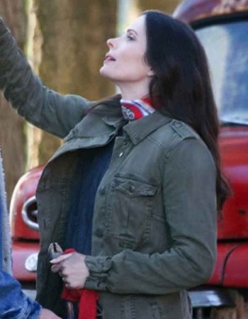 SUPERMAN AND LOIS ELIZABETH TULLOCH (LOIS LANE) COTTON JACKET